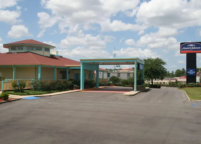 Howard Johnson By Wyndham Hattiesburg