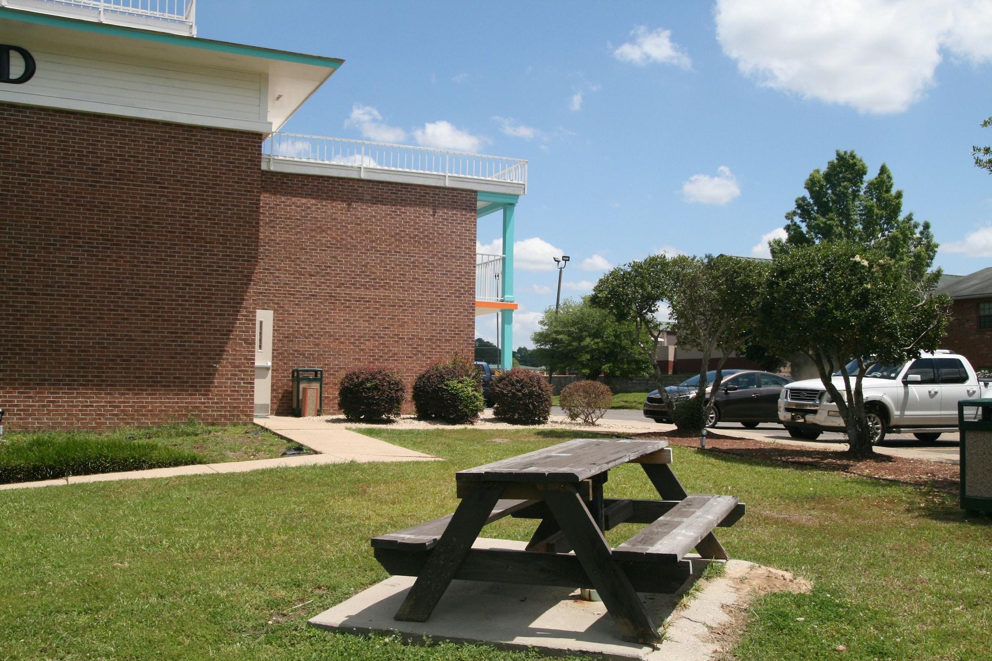 Hotel Howard Johnson By Wyndham Hattiesburg