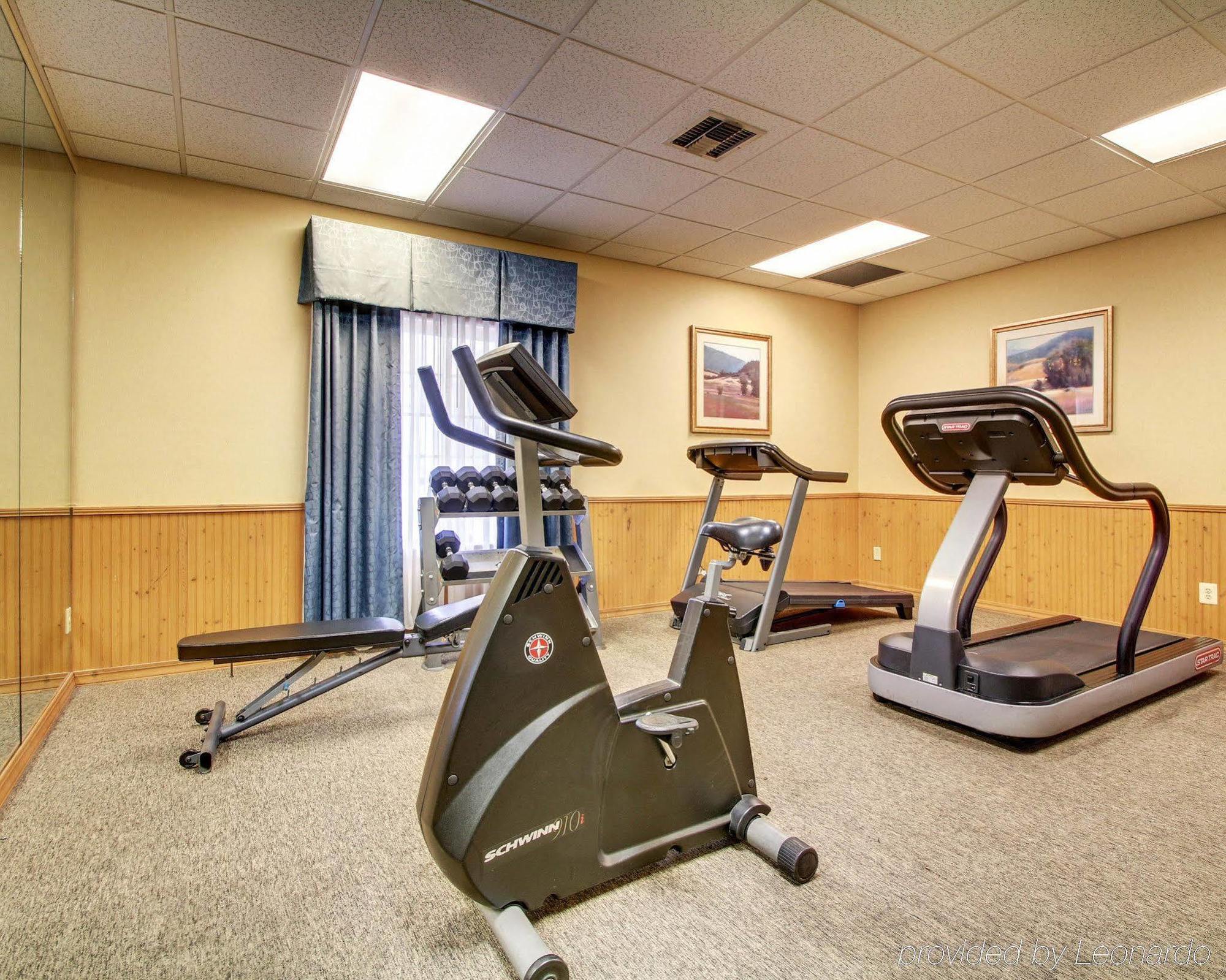 Hotel Howard Johnson By Wyndham 2*